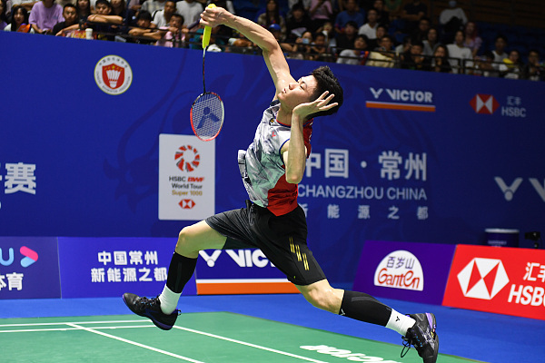 他没有正面 他没有正面