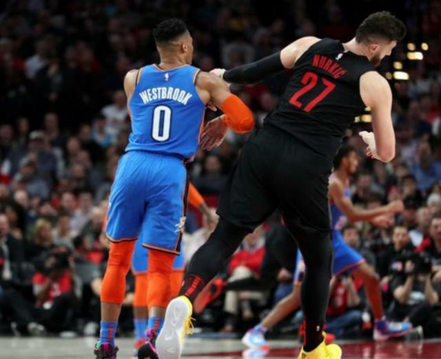 锋线位置一 锋线位置一